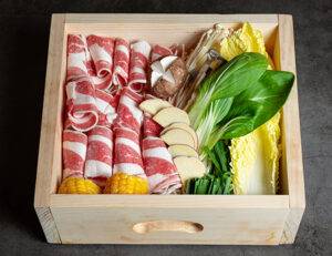 동양 편백나무 찜